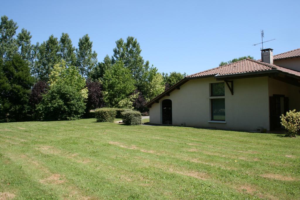 Parc De La Charmille Bed & Breakfast Saint-Étienne-sur-Reyssouze Eksteriør bilde